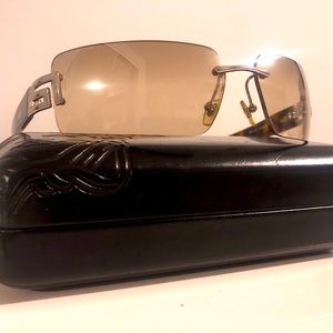 Versace Sunglasses with case model 2017 1000/8z